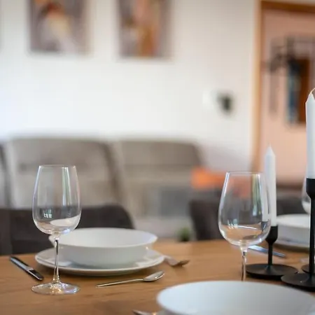 Stilvolles - Boxspringbetten - Netflix Apartment *